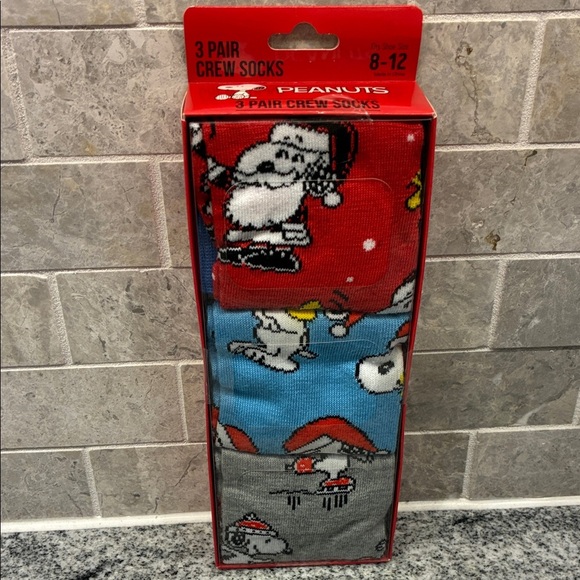 Peanuts Festive Christmas Santa and Snoopy Socks Trio - Red, Blue, Gray. B4 - Picture 1 of 6